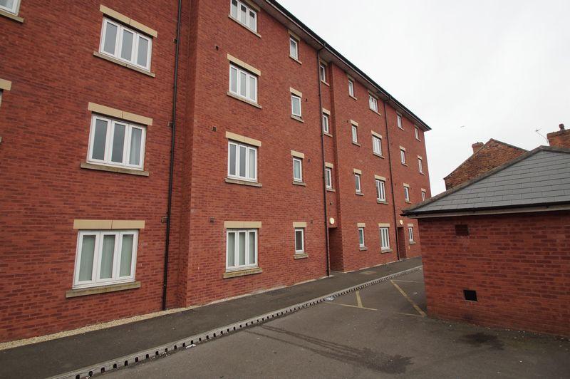2 Bedroom Flat, Charlotte Court, Highbridge