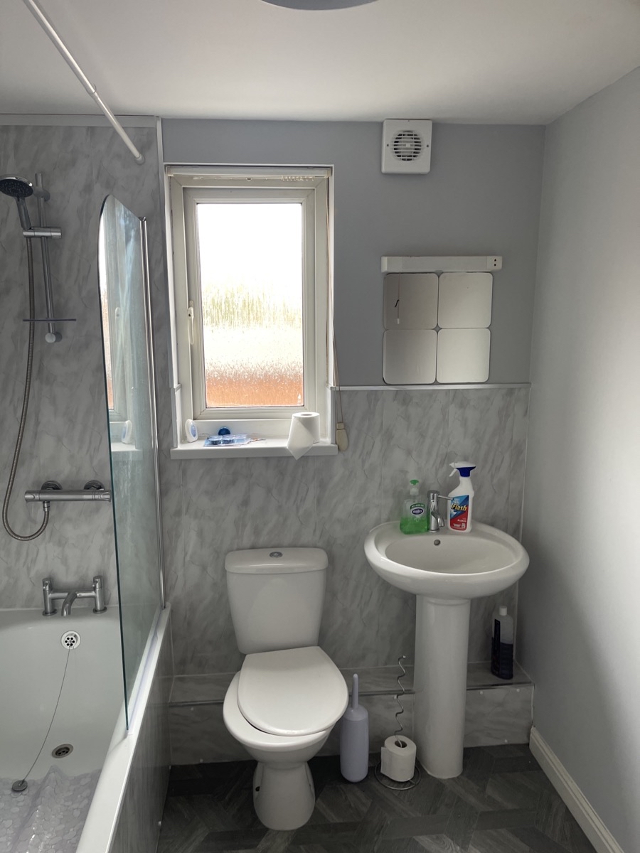 2 Bedroom Flat, Charlotte Court, Highbridge