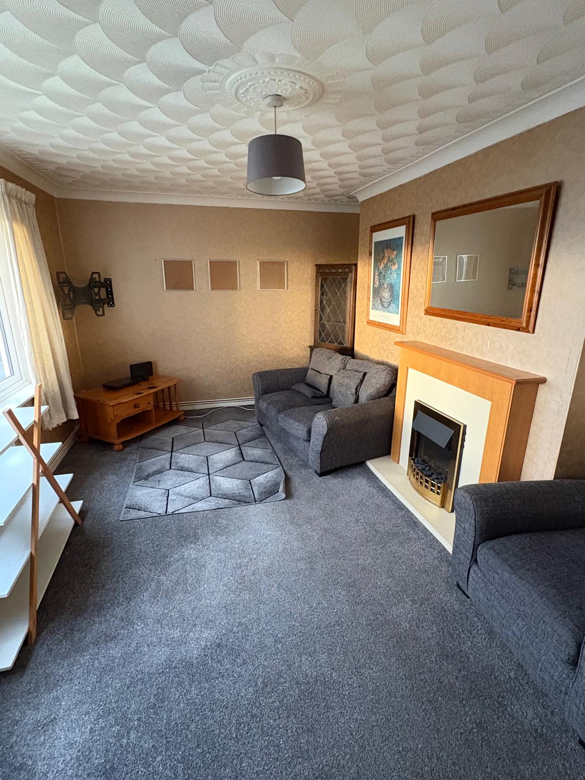 2 Bedroom Flat, Ottawa Road